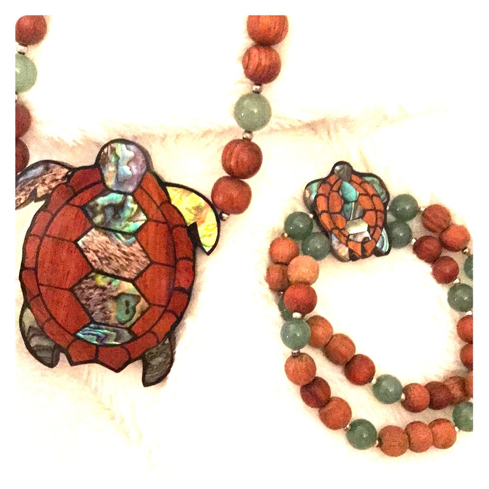 VINTAGE AUTHENTIC STONE/WOOD SET!❤️🐢
